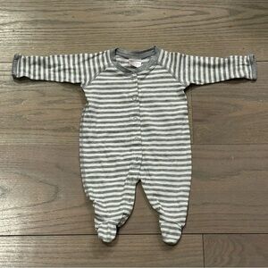 Hanna Andersson Gray & White Striped Footed One-Piece
